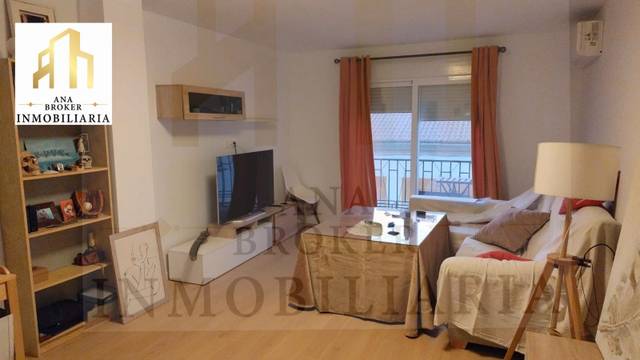 Piso en Alquiler en Casco Histórico