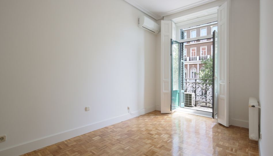 Apartamento de alquiler en Calle Alcalá, 93, Recoletos - Imagen 2