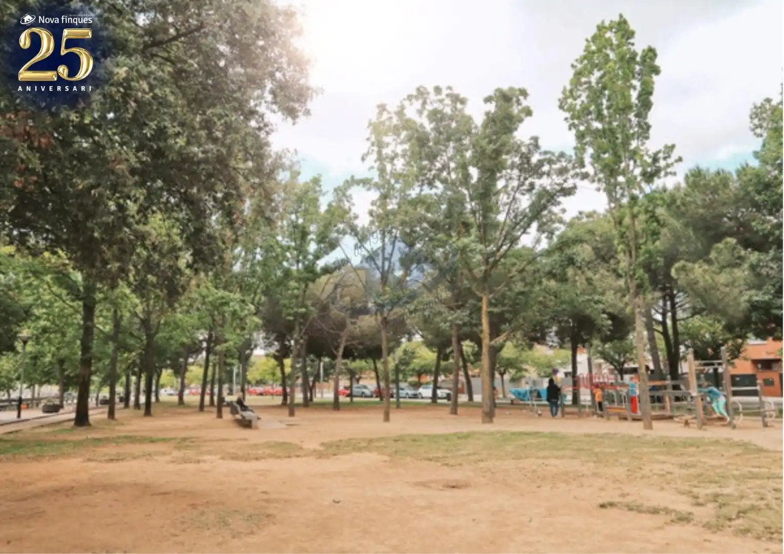 Vista exterior de Àtic en venda en Barberà del Vallès amb Calefacció i Terrassa