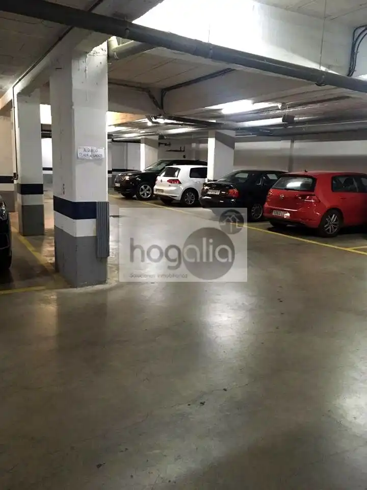 Parking à louer à Nervión, imagen 4