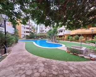 Swimming pool of Apartment to rent in Torrevieja  with Air Conditioner, Heating and Private garden