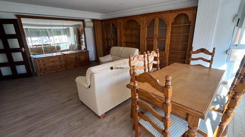 Foto 4 de Piso de alquiler en Plaza de Toros - Avenida Chapí - Trinquete, Elda