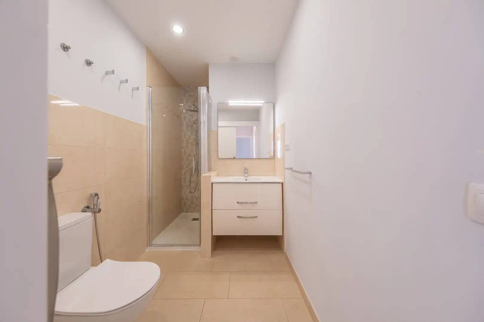 Bathroom of Flat for sale in Las Palmas de Gran Canaria