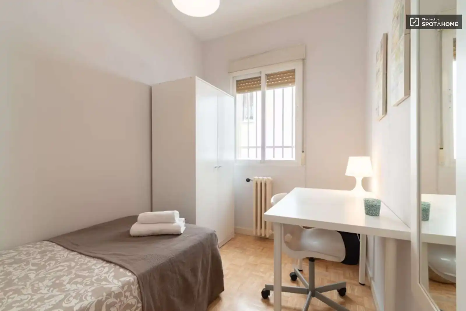 Room in Madrid, Madrid