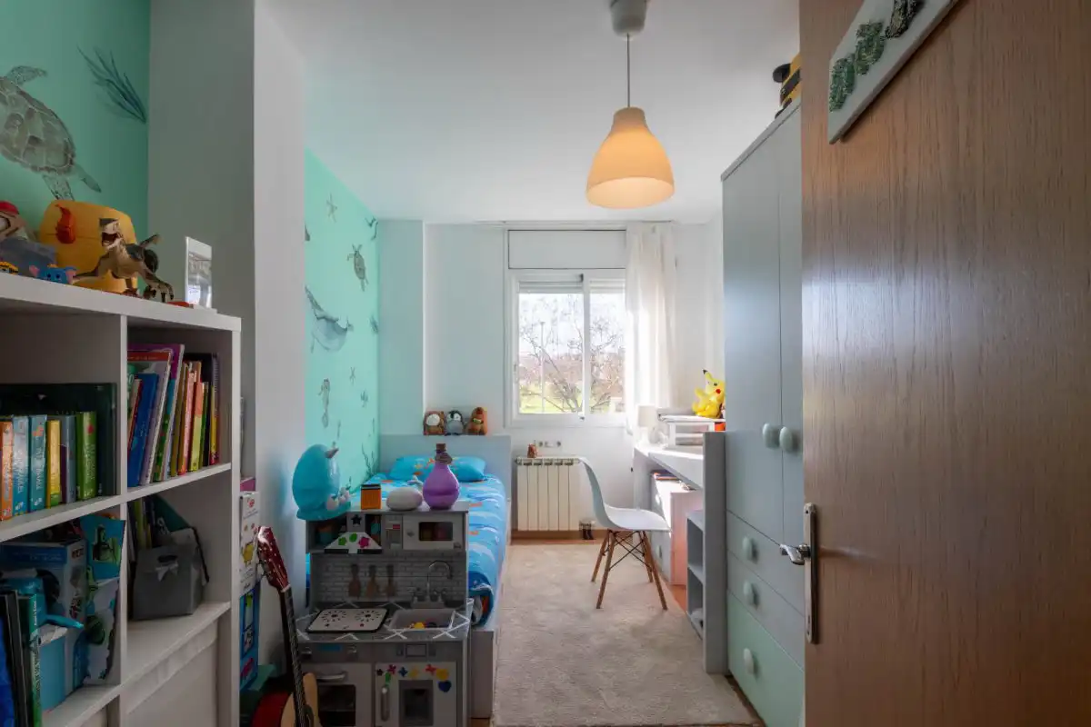 Habitación de Piso en venta en Terrassa con Calefacción y Balcón