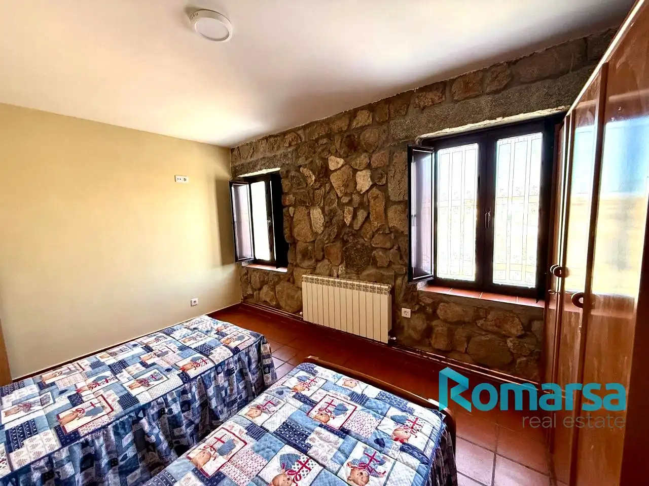 Country homes for rent in Doña Juanita, Gemuño
