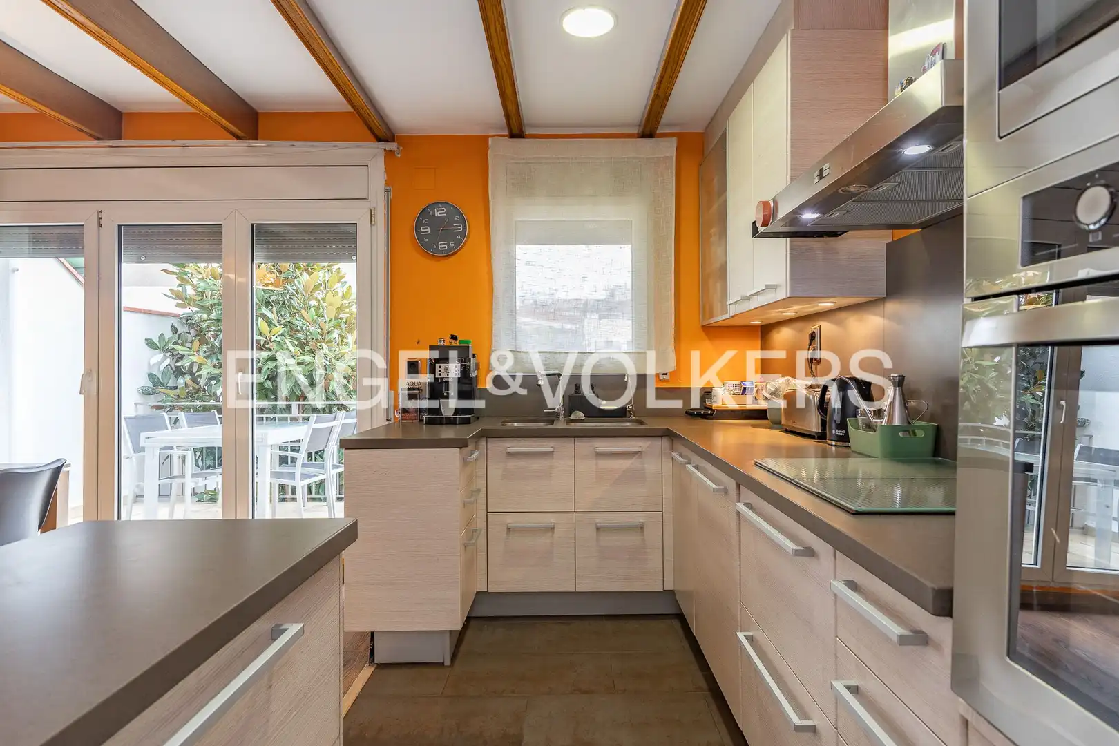 Adosado con terraza en venta en Carrer de Josep Renom, imagen 14