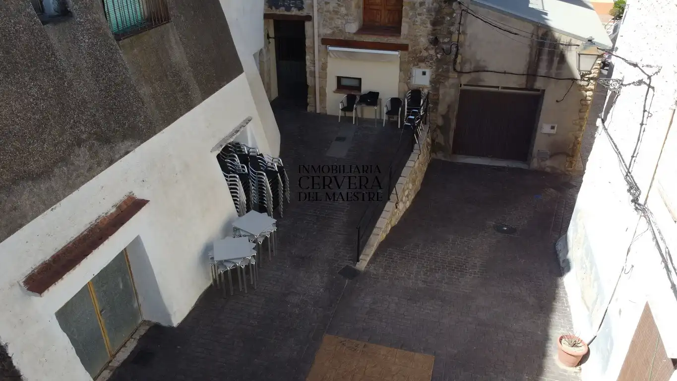Terraza de Local en venta en Cervera del Maestre