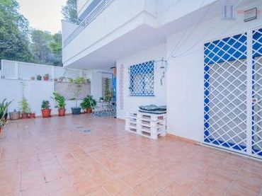 Appartamento con ascensore in vendita a REAL 75