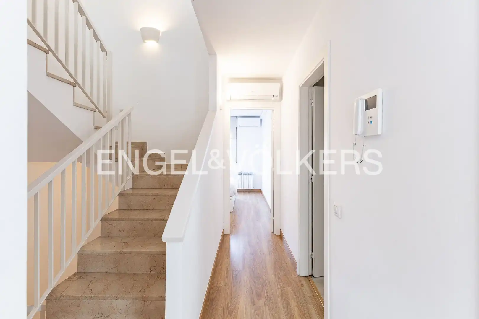 Houses for sale in Sant Cugat del Vallès  with Heating and Private garden