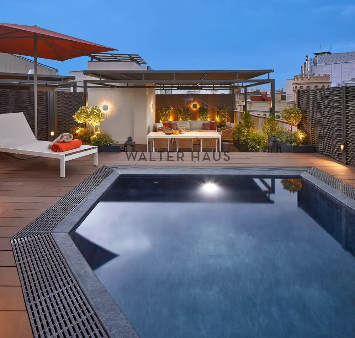Terrassa de Dúplex en venda en Barcelona amb Aire condicionat, Calefacció i Terrassa