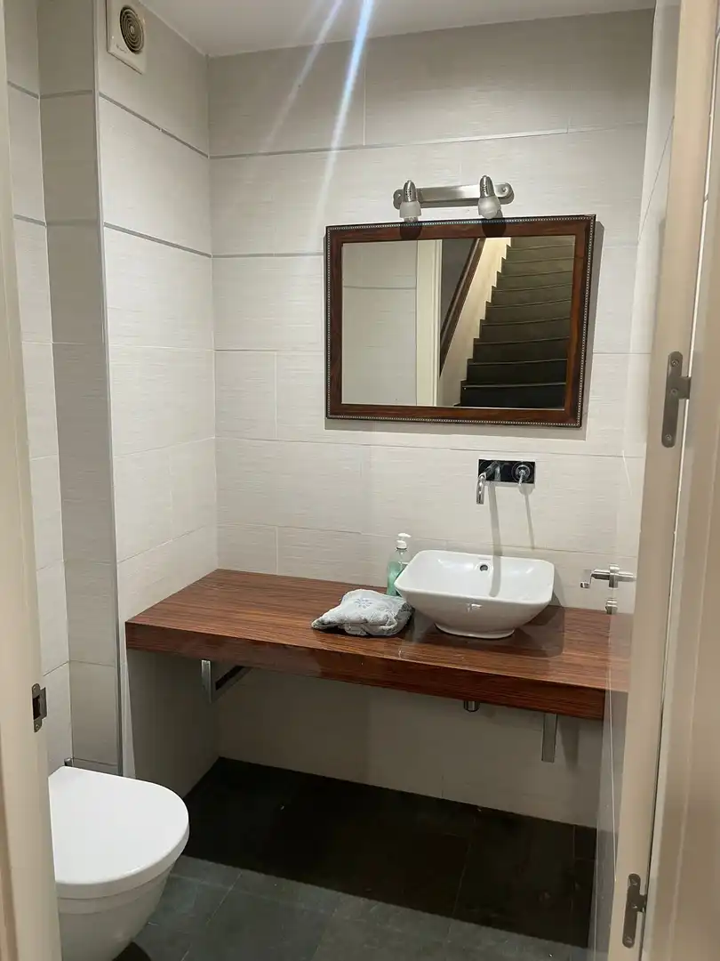 Baño de Casa adosada en venta en Mataró con Aire acondicionado, Calefacción y Jardín privado