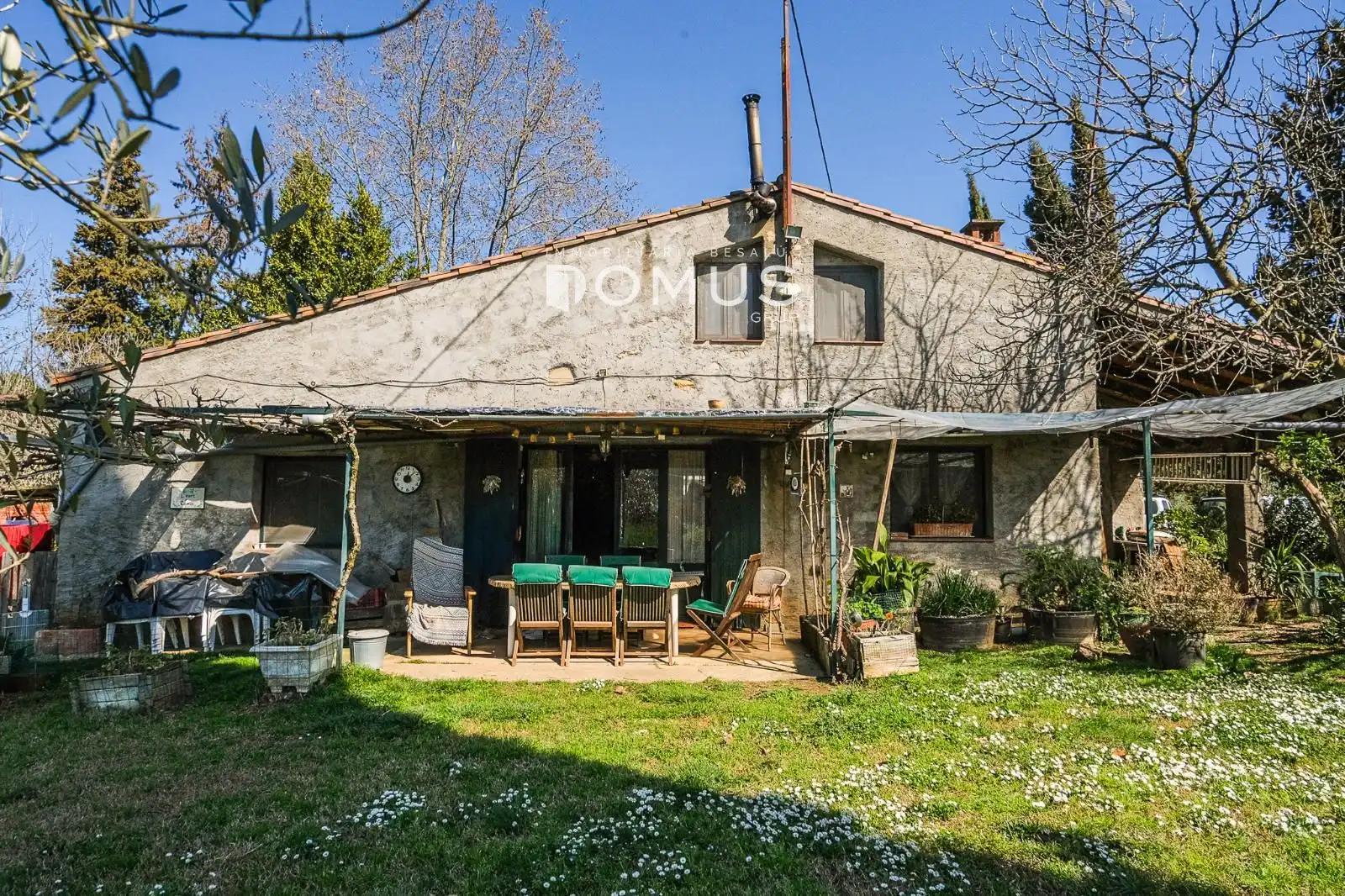 Vista exterior de Finca rústica en venta en Besalú con Jardín privado