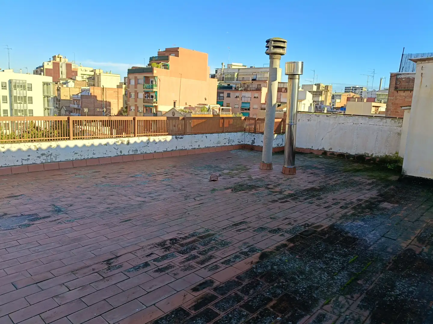 Terrassa de Pis en venda en L'Hospitalet de Llobregat amb Aire condicionat, Calefacció i Terrassa