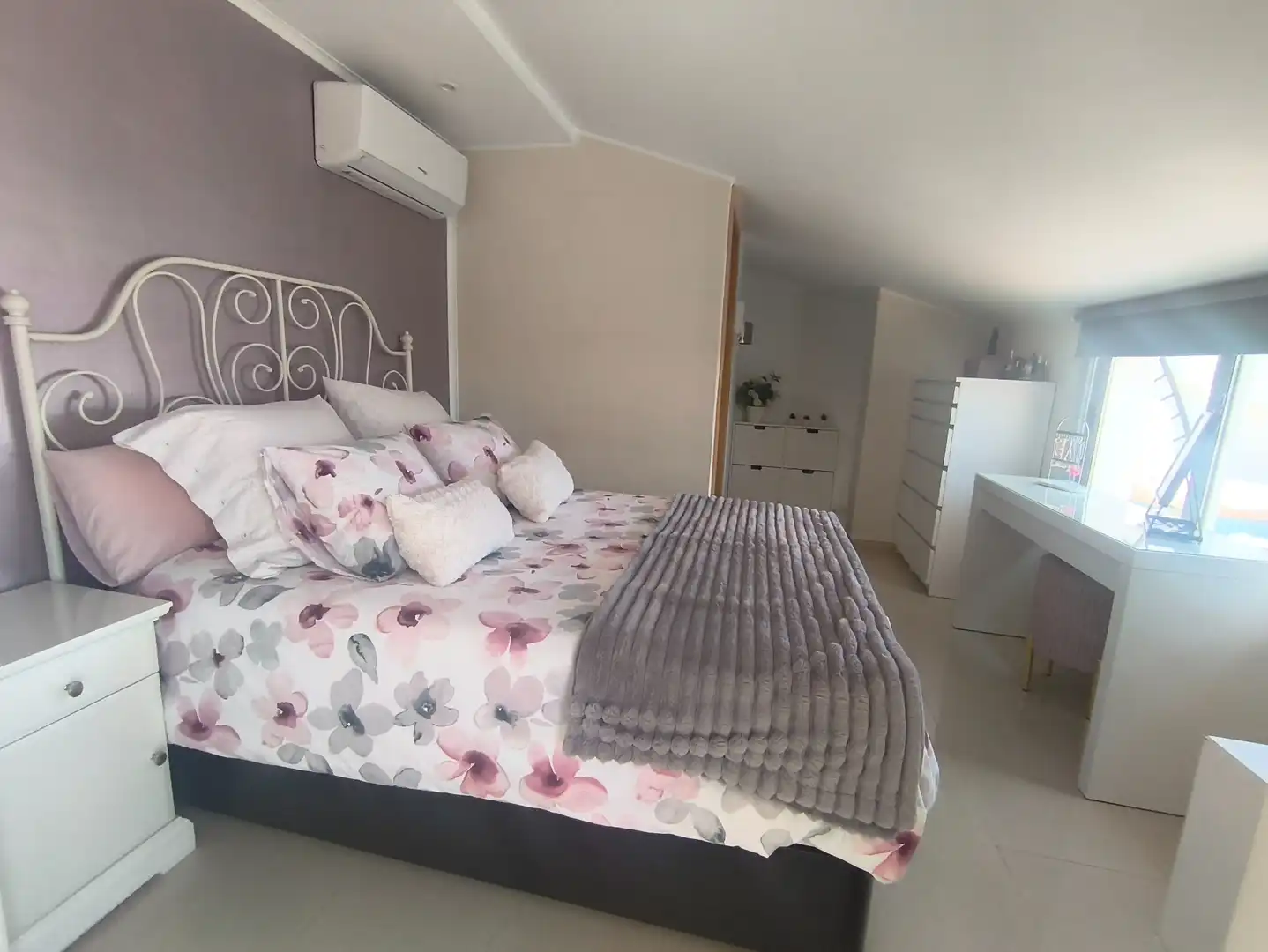 Duplexes for sale in Carrer Ample, Sant Pere Nord