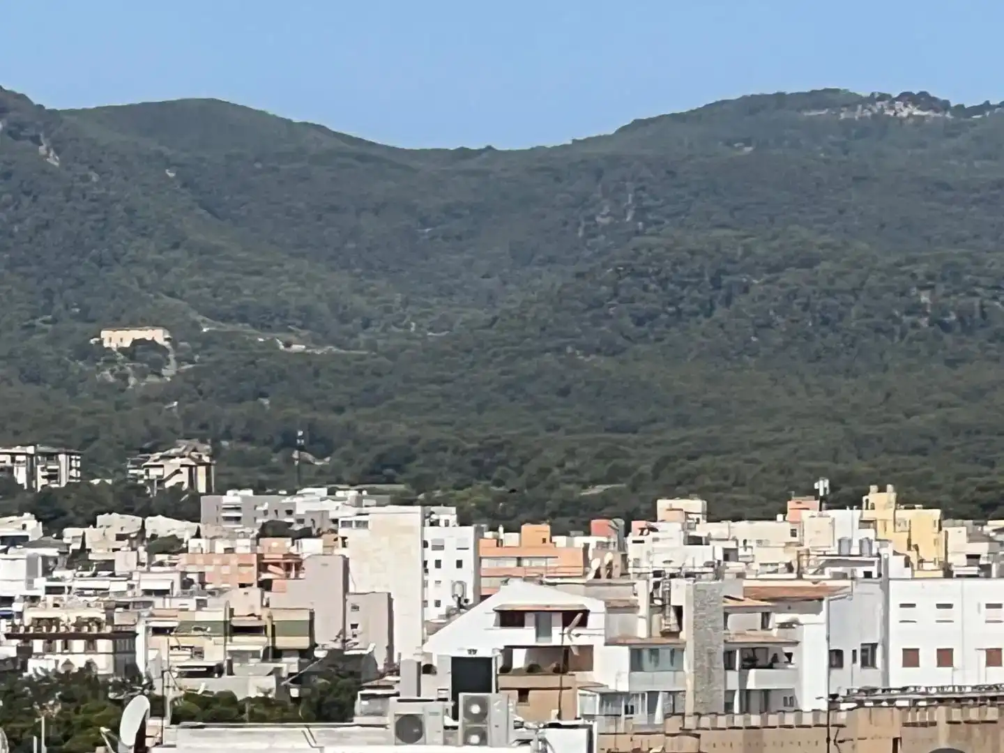 Vista exterior de Casa adosada en venta en  Palma de Mallorca con Balcón