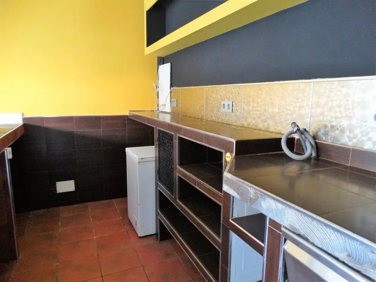 Business premises for sale in Alcalde Antonio Martinez Navarro 3, imagen 3