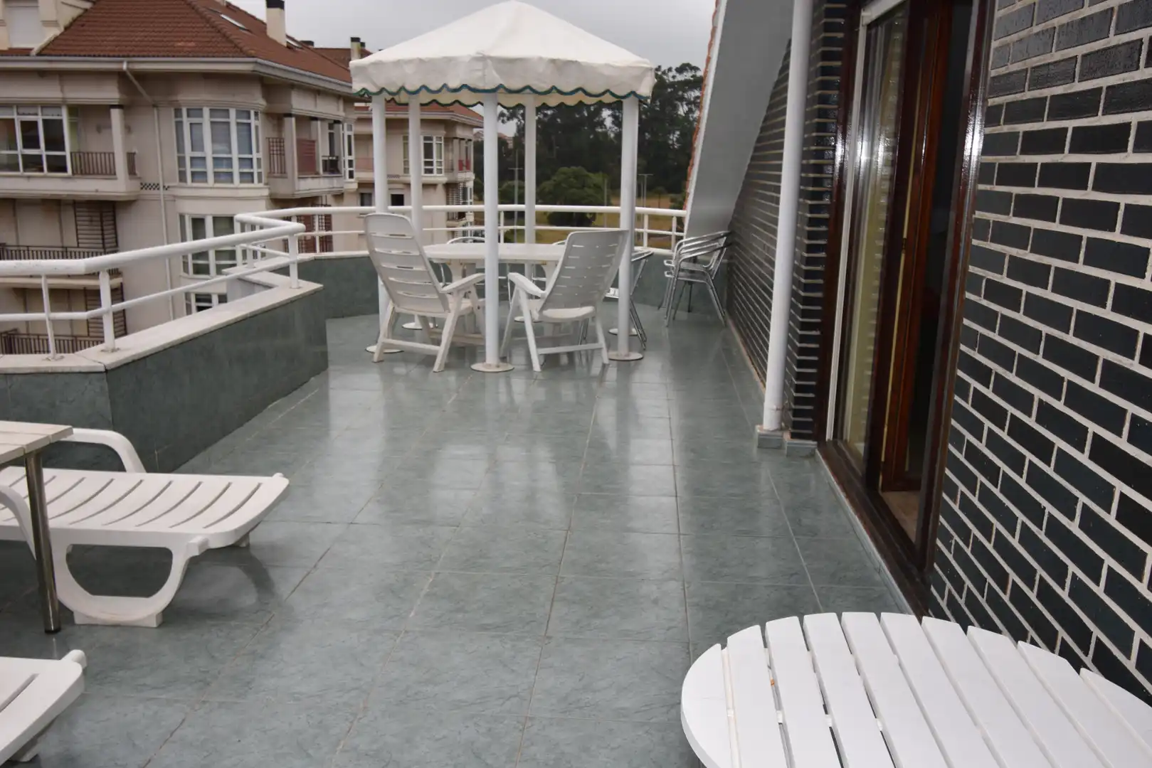 Terraza de Ático en venta en Noja con Calefacción, Terraza y Amueblado