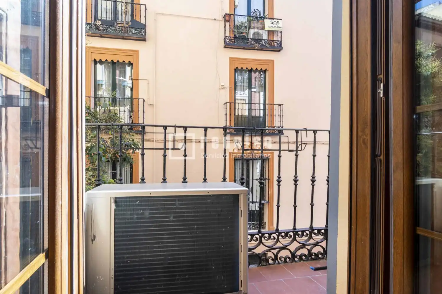 Außenansicht von Wohnung zum Verkauf in Madrid mit Klimaanlage, Heizung und Abstellraum