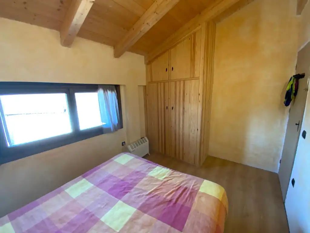 Dormitori de Casa o xalet en venda en Bisaurri amb Balcó