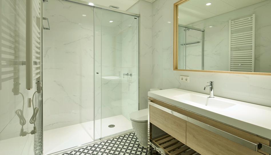 Foto 1 de Pis de lloguer a Carrer de València, 595, El Camp de l'Arpa del Clot, Barcelona