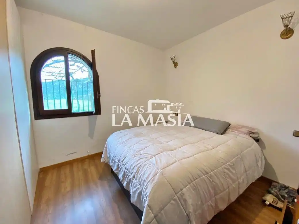 Vista exterior de Finca rústica en venda en Canyelles amb Aire condicionat, Jardí privat i Traster