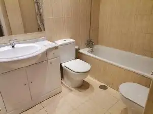 Baño de Casa o chalet de alquiler en Club de Campo con Calefacción, Jardín privado y Piscina comunitaria