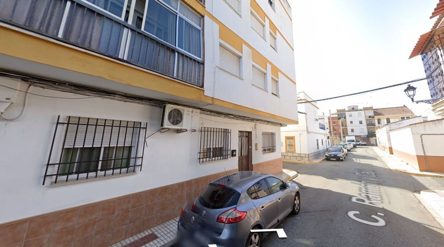 Vista exterior de Pis en venda en La Rinconada