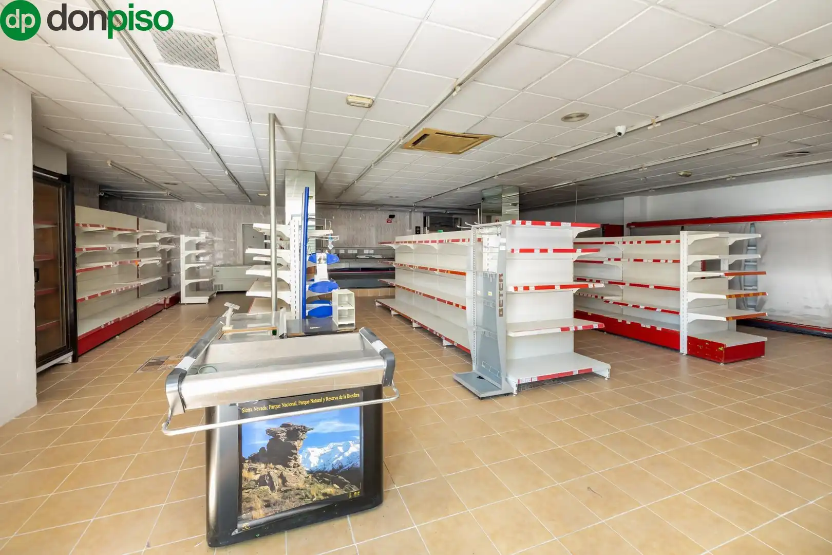 Locale commerciale in vendita a Avenida de Carmen Morcillo, imagen 7