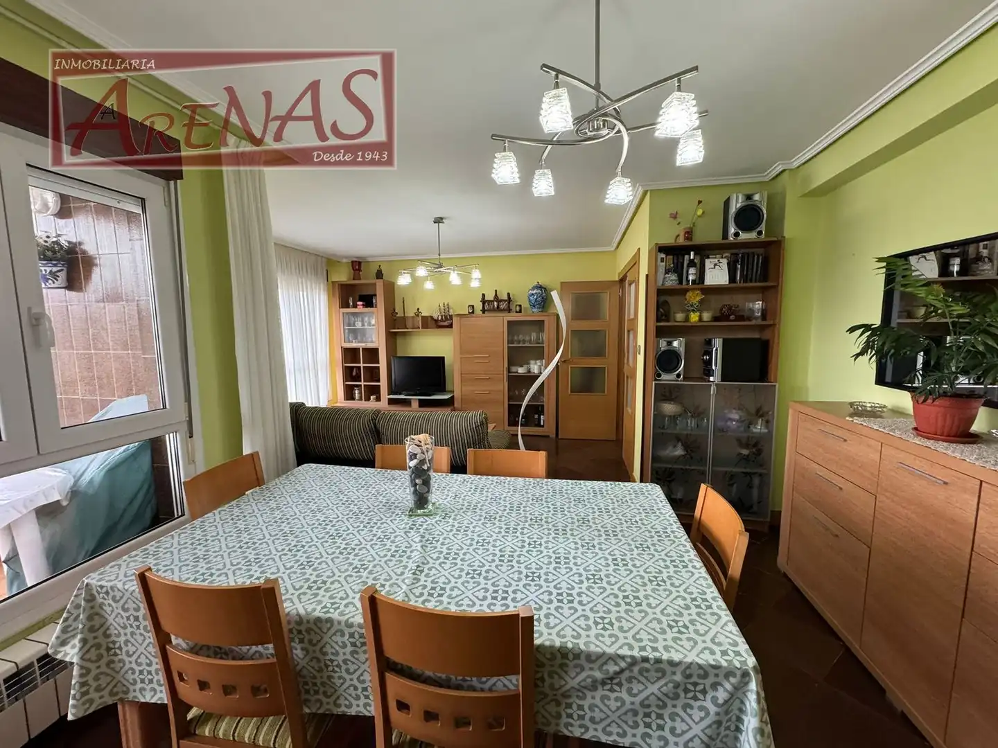Comedor de Piso en venta en Laredo con Calefacción, Jardín privado y Parquet