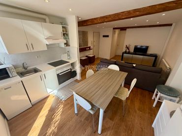 Flat with balcony for sale in Puerto Chico