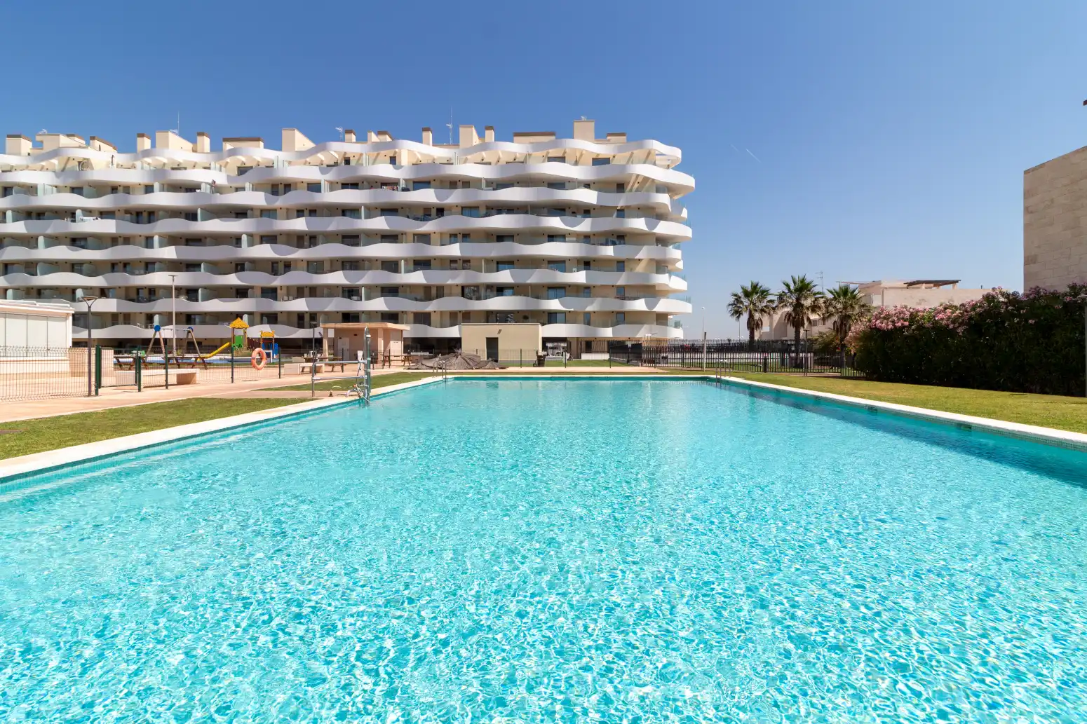 Swimming pool of Flat for rent in El Puig de Santa Maria  with Air Conditioner, Heating and Private garden