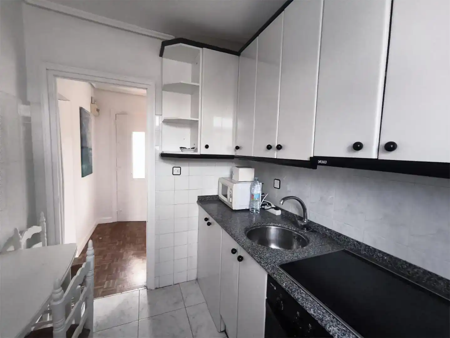 Cuina de Àtic en venda en Laredo amb Parquet i Moblat