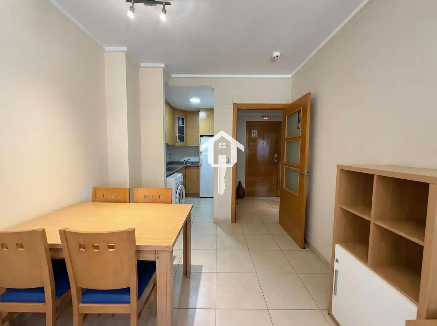 Vista exterior de Piso en venta en Alicante / Alacant con Amueblado, Balcón y Jacuzzi