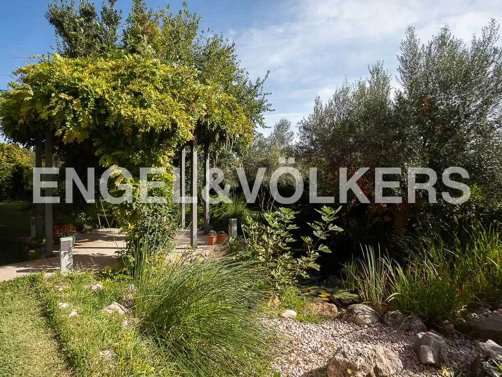 Jardí de Casa o xalet en venda en Rugat amb Aire condicionat, Calefacció i Jardí privat