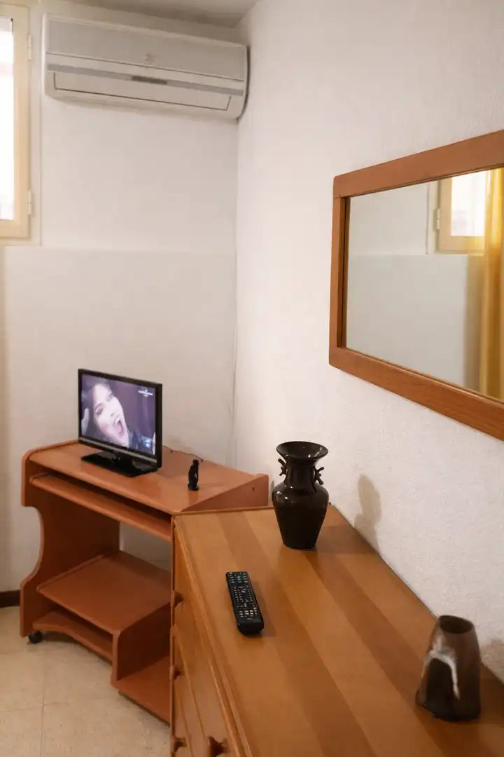 Dormitori de Pis en venda en Las Palmas de Gran Canaria amb Aire condicionat i Moblat