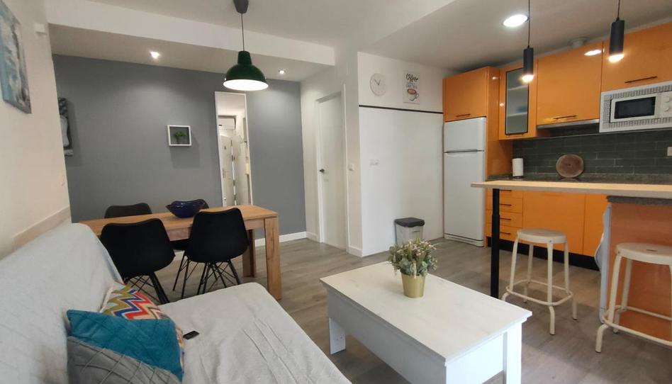 Photo 1 of Planta baja to rent in Fernando de Magallanes, 54, V Centenario - Piletas - Capuchinos, Cádiz