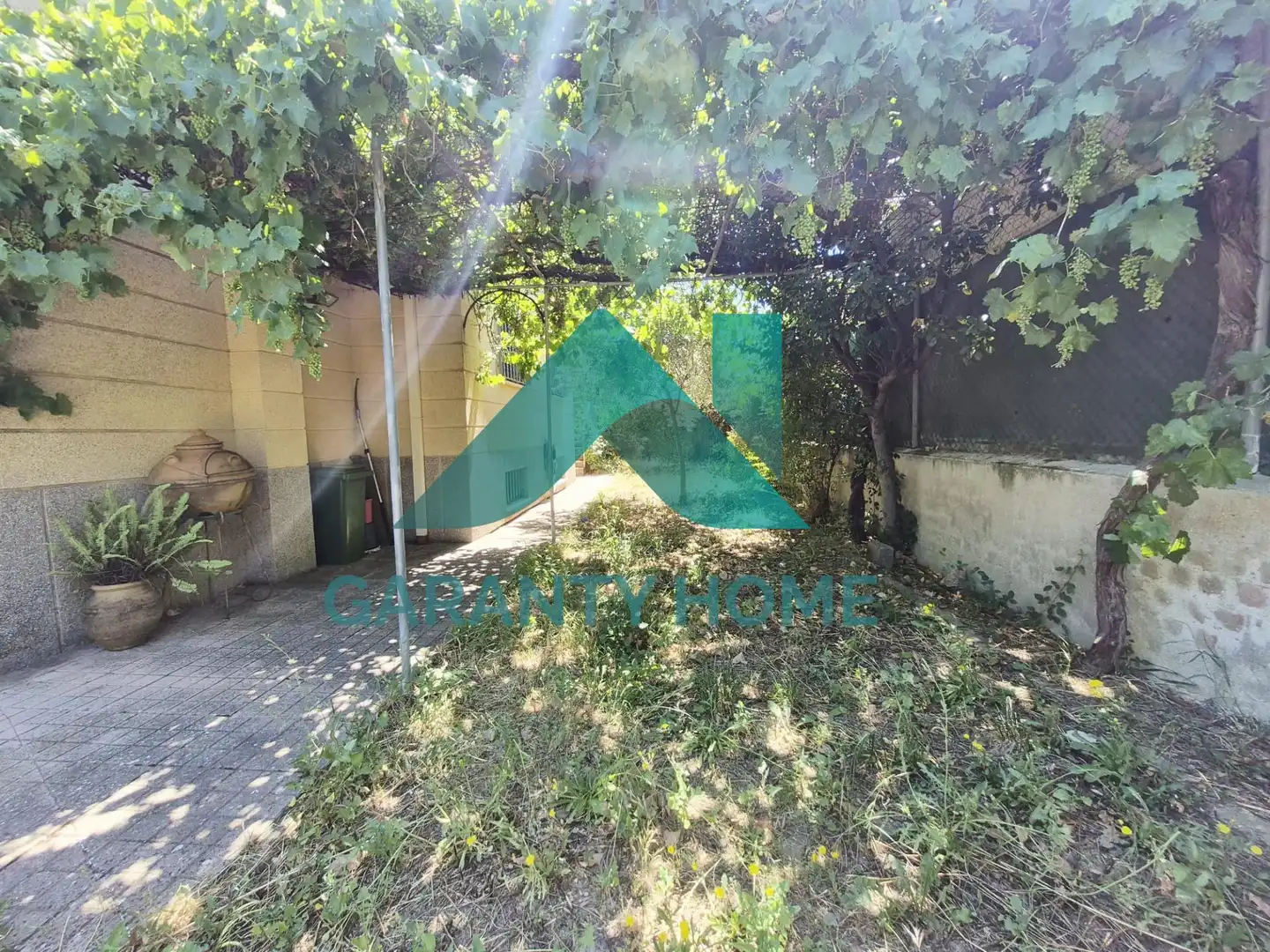 Houses for sale in Cáceres  with Air Conditioner, Heating and Private garden