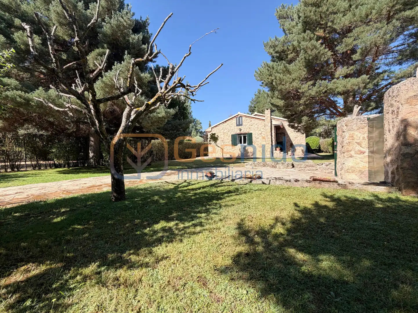 Casa con giardino in vendita a Aldealengua de Pedraza, imagen 2