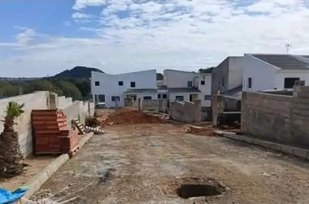 Semi-detached house for sale in C/ Riu D´Algar, imagen 2
