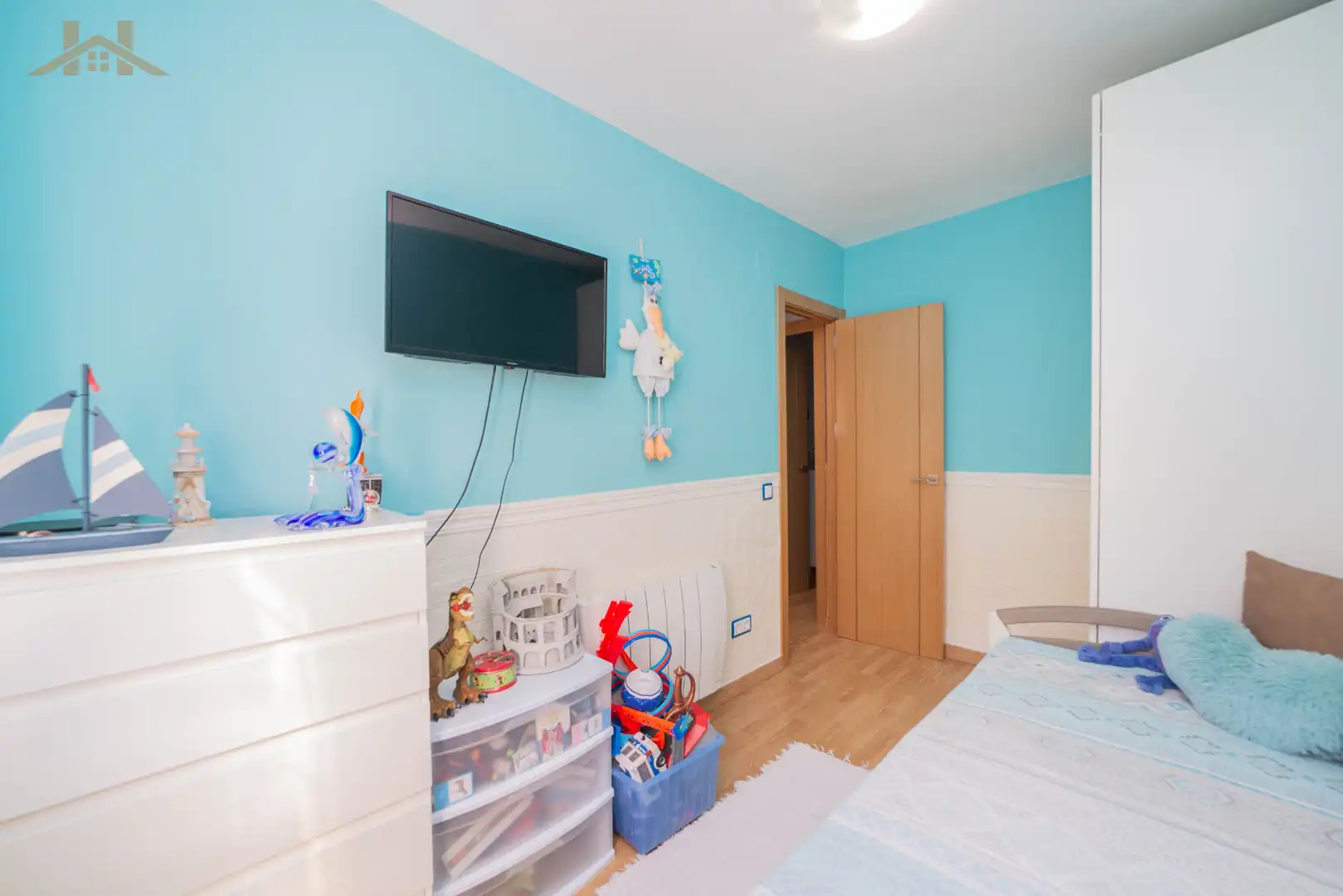 Bedroom of Flat for sale in Leganés  with Air Conditioner, Heating and Parquet flooring