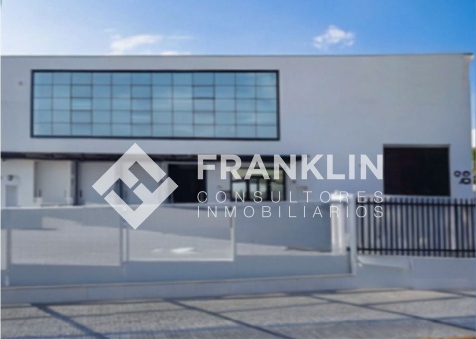Exterior view of Industrial buildings for sale in Constantí