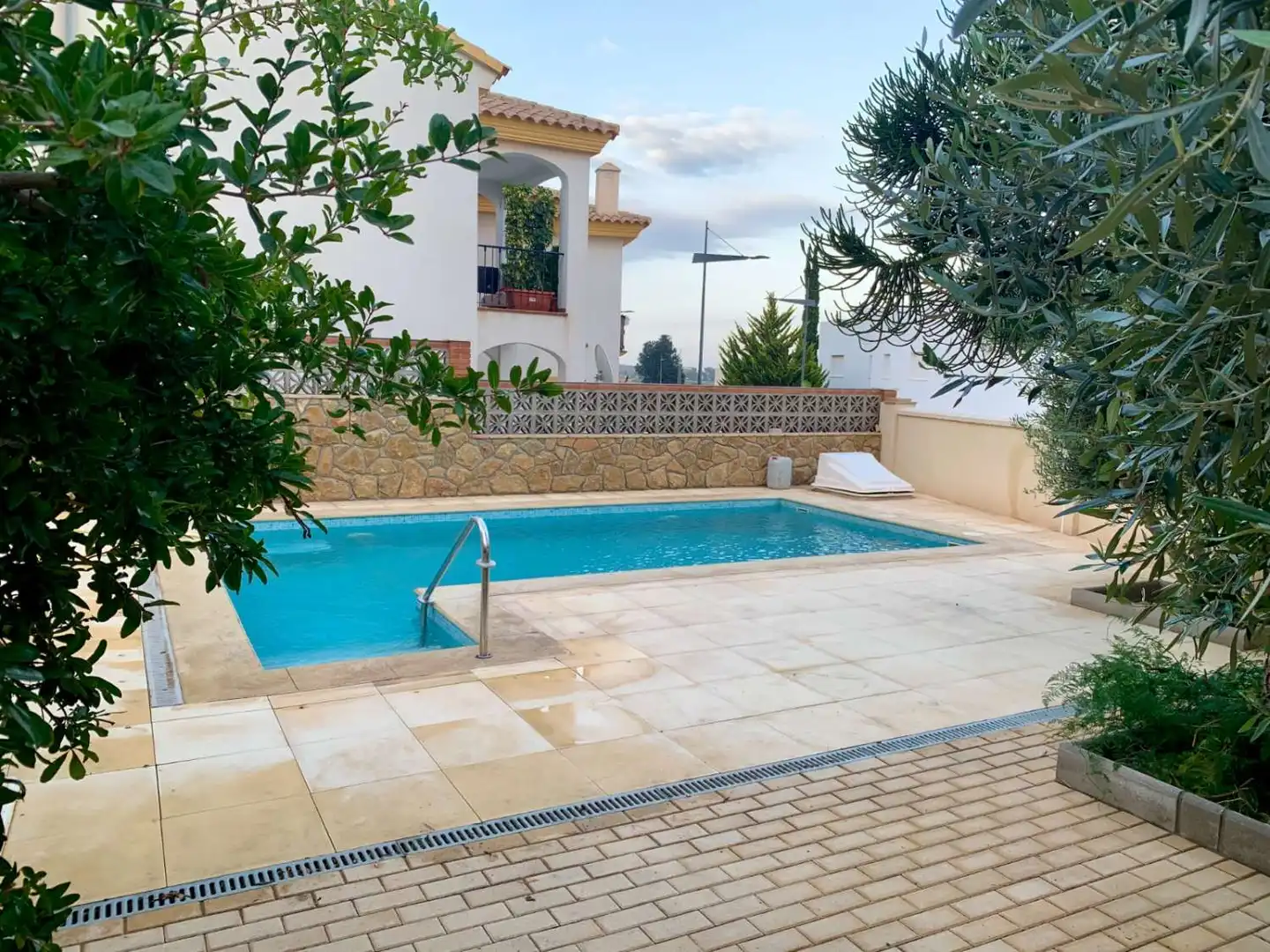 Piscina de Apartament de lloguer en Cuevas del Almanzora amb Aire condicionat, Calefacció i Terrassa