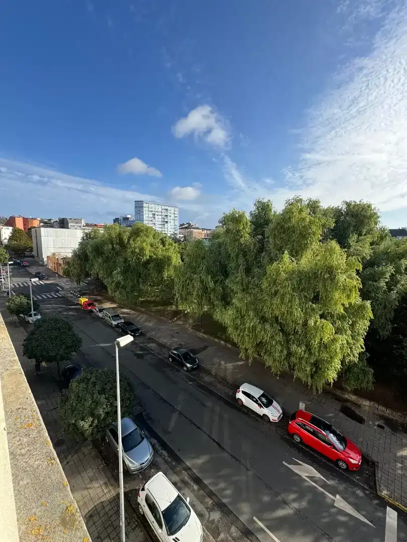 Vista exterior de Pis en venda en Porta Nova