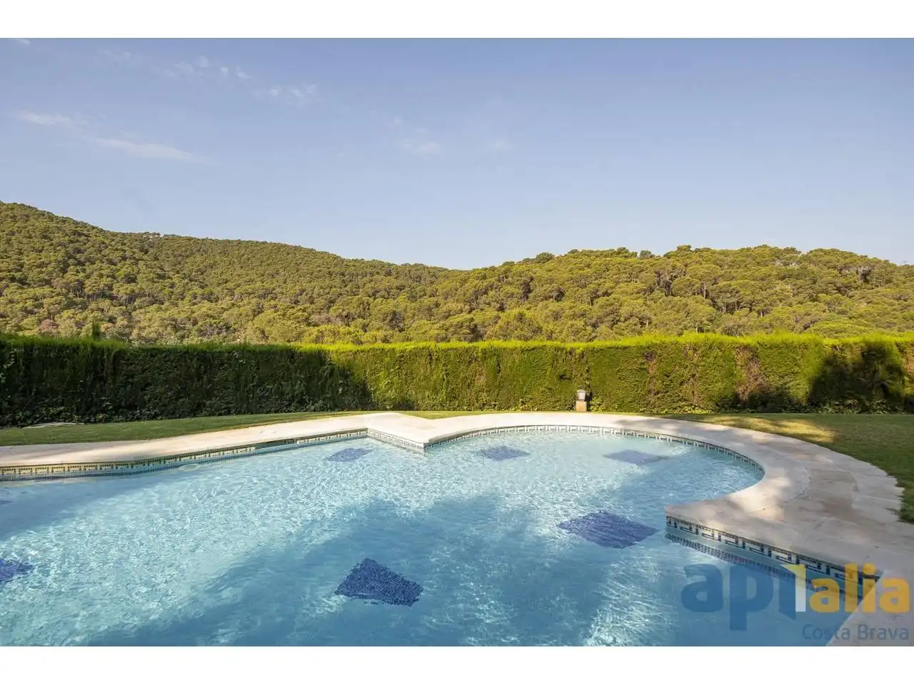 Piscina de Pis en venda en Palafrugell amb Aire condicionat, Calefacció i Terrassa