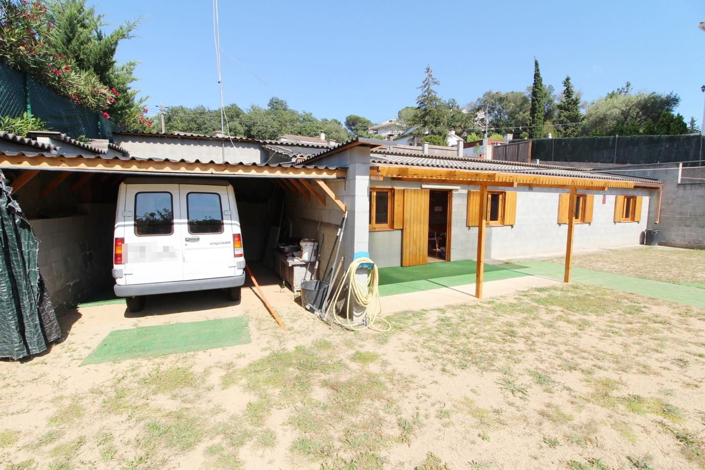 Exterior view of House or chalet for sale in Vidreres  with Private garden and Storage room