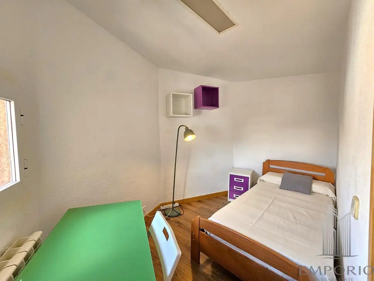 Flat for rent in Del Espejo, Palacio
