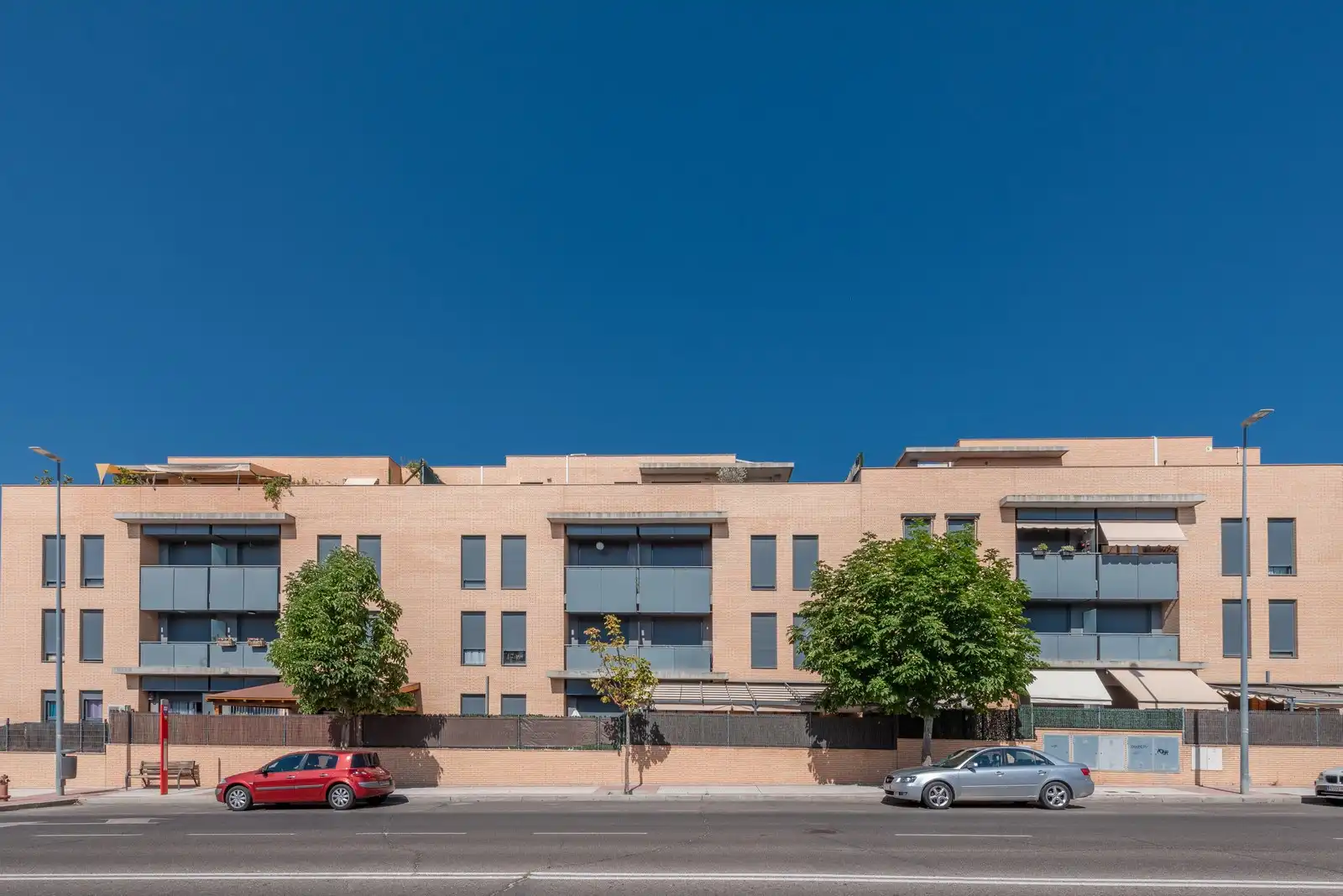 Exterior view of Flat for sale in Las Rozas de Madrid  with Air Conditioner, Terrace and Balcony