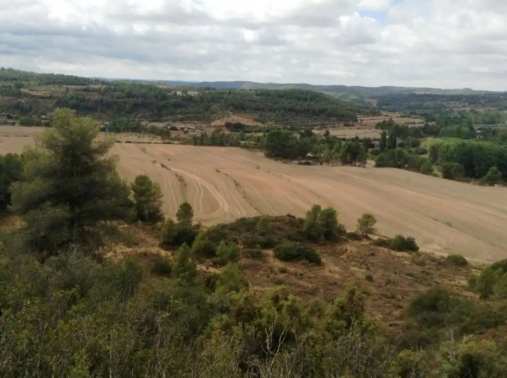 Finca rústica en venta en Calaceite con Jardín privado, Trastero y Piscina