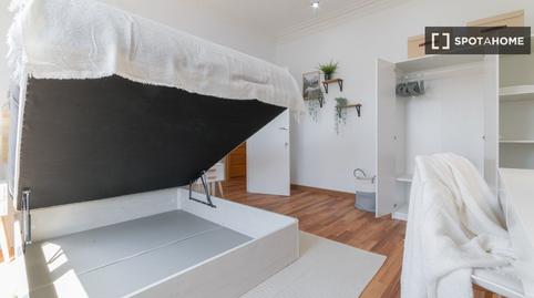 Foto 5 de Pis per a compartir a Les Tres Torres, Barcelona